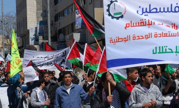 Manifestación por la unidad política en Hebrón (marzo 2011) (P. Lyden)