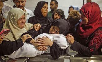 Despedida a la bebé Laila Anwar al-Ghandou, de 8 meses, asesinada por los gases lacrimógenos israelíes.
